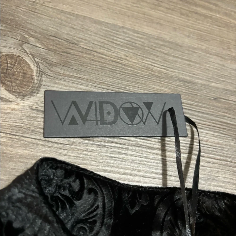 NWT Dolls Kill / Widow Brocade Blouse with Matching Gloves - Picture 8 of 8